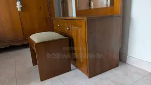 Dressing Table with Chair (Teak)