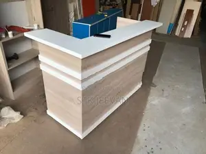 Reception table