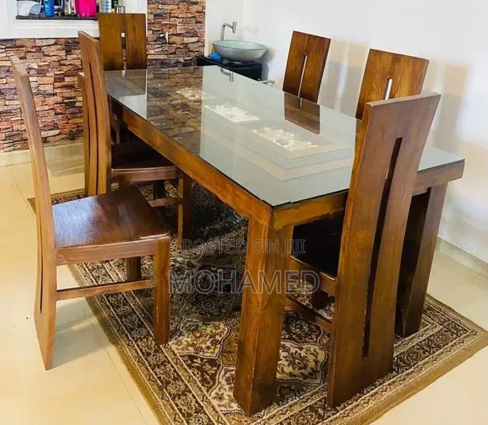 Dinning Table