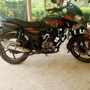 Bajaj Discover 125 Motorbike 2012