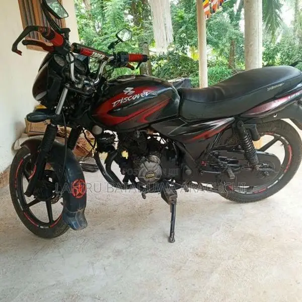 Bajaj Discover 125 Motorbike 2012