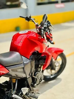 Yamaha FZ 1 2013