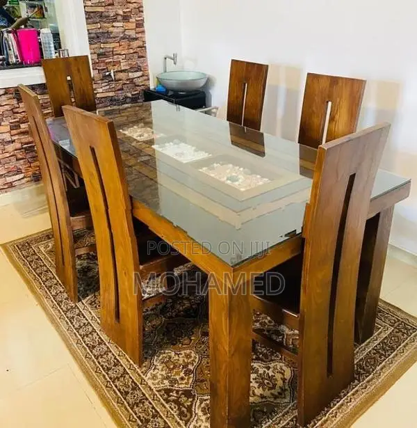 Dinning Table