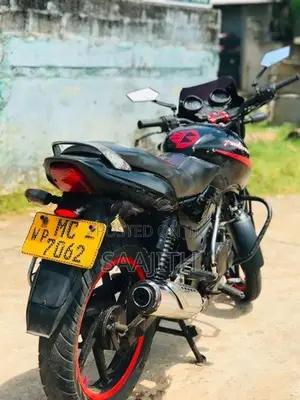 Bajaj Pulsar 150 2006