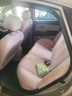 Hyundai Elantra 2009