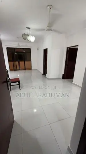 Luxurious Unfurnished Apartment Bambalapitiya Junction