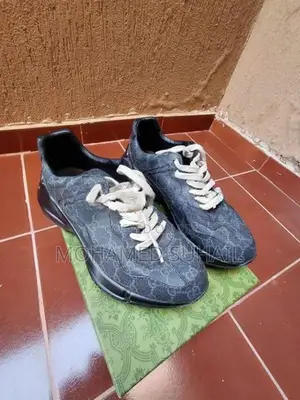 Gucci shoes authentic