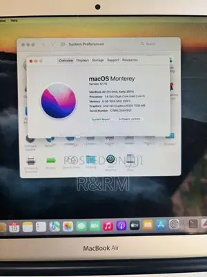 Apple MacBook Air A1466 (8GB / 256GB)