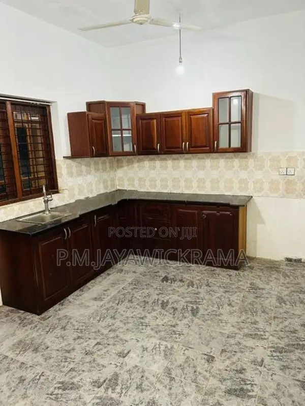 House for Rent - Thalawathugoda
