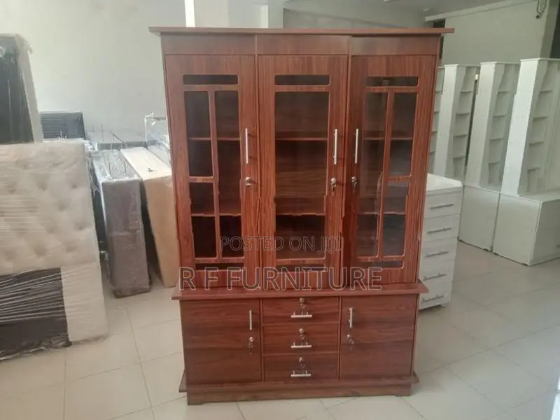 Melamine 3 Door O C Cupboard