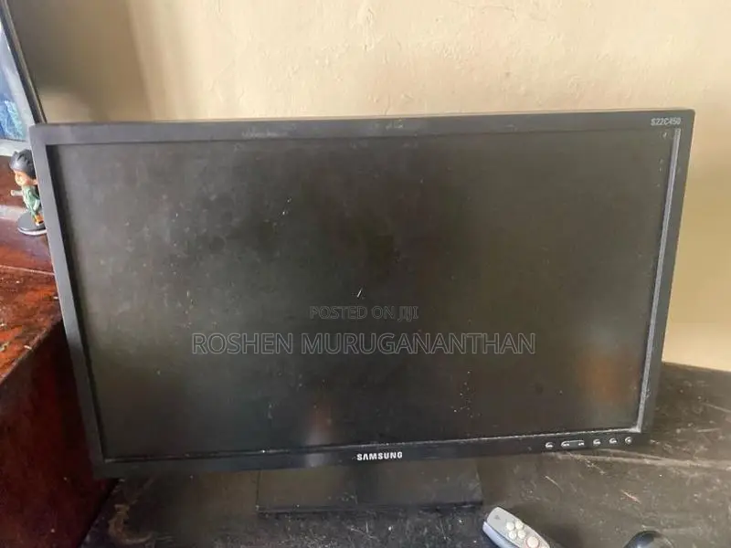 22” inch LCD Samsung Monitor