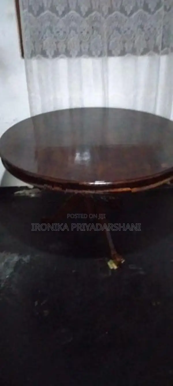 මෙසයක්