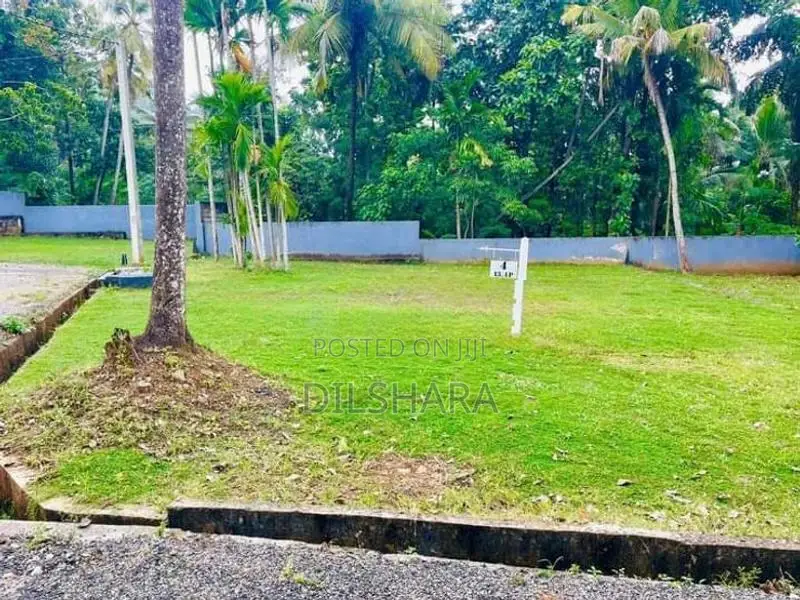 Dikwella Land for Sale
