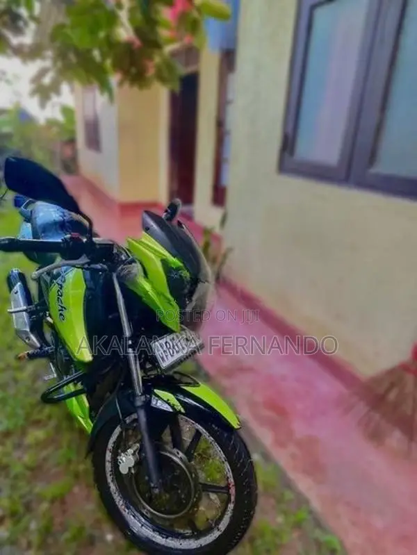 TVS Apache RTR 150 2015