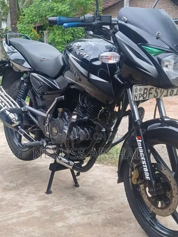 Bajaj Pulsar 150 2017