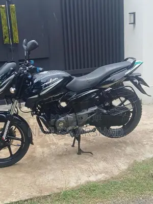 Bajaj Pulsar 150 2017