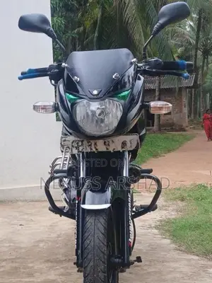 Bajaj Pulsar 150 2017