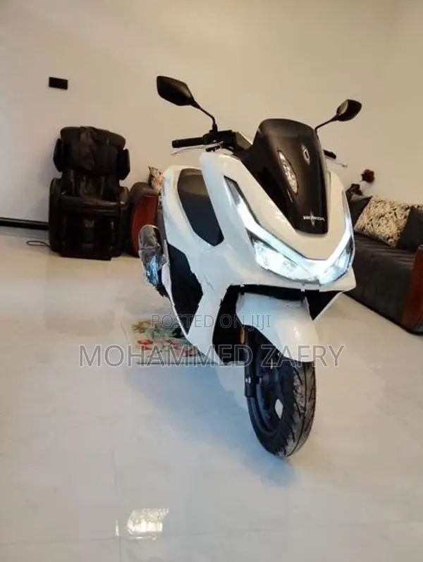 Honda PCX160 2025
