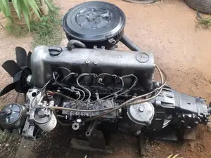 Mercedes-Benz OM617 Engine