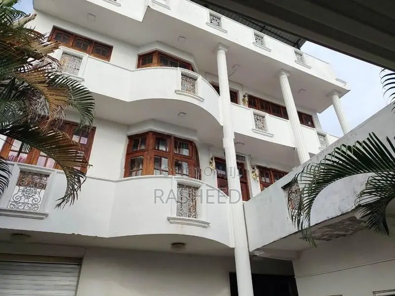 3story House for Rent in Kalubowila