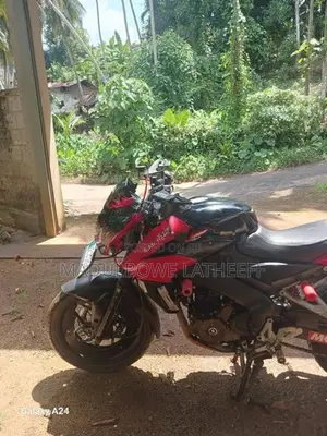 Bajaj Pulsar NS200 2016