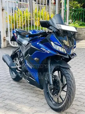 Yamaha R15 2019