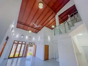 Modern Three-Storey House for Sale – Kottawa