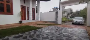 Modern Three-Storey House for Sale – Kottawa