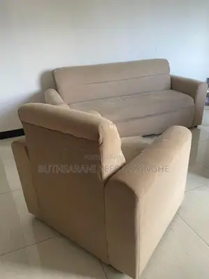 Well-Maintained Sofa Set