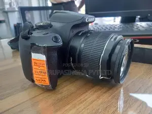 Canon EOS 2000D