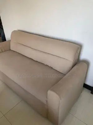 Well-Maintained Sofa Set