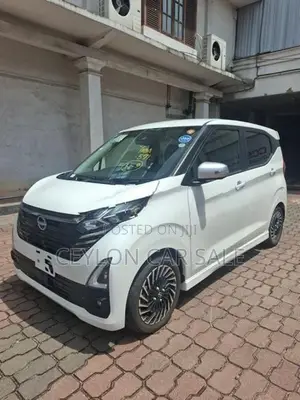 Nissan Dayz Highway Star 2024