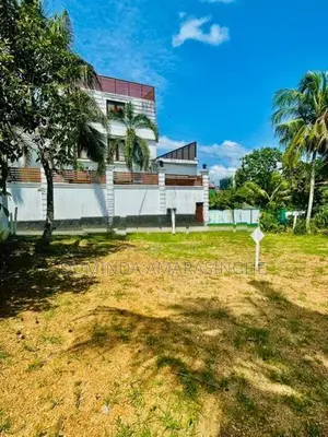 10.4 P Land for Sale in Battaramulla
