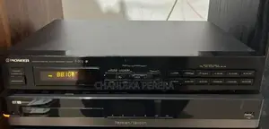 Pioneer Stereo Tuner