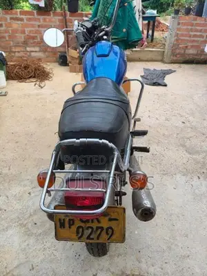 Honda CM Custom 1999
