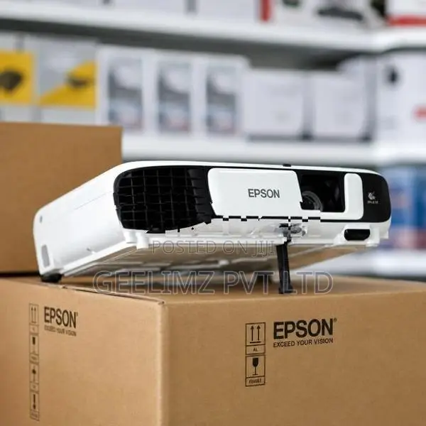 Projector For Outdoor Office Presentations