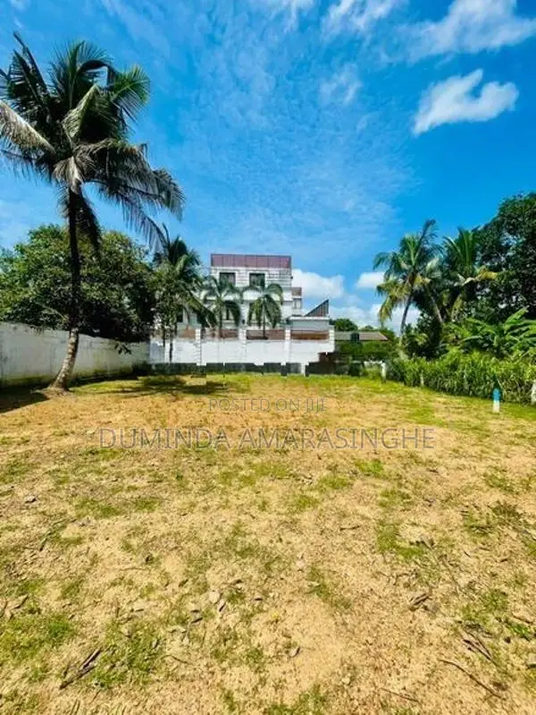 19.4 Land for Sale in Battaramulla