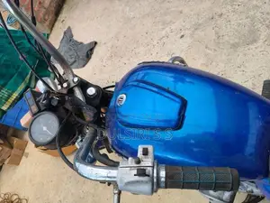 Honda CM Custom 1999