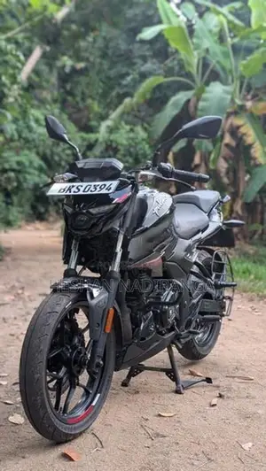 Bajaj Pulsar N160 Base 2026