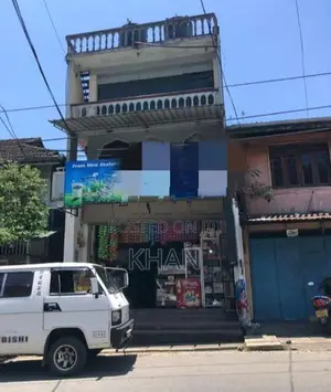 Building for Sale Madawala Bazzar