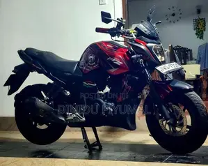 Yamaha FZS V1 2011