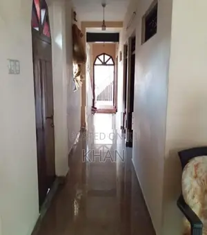Building for Sale Madawala Bazzar