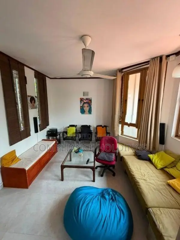 Luxury Bungalow for Sale in Nugegoda