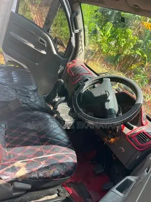 Tata Dimo Lokka 2015