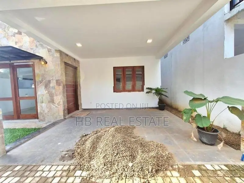 Newly Build Luxury Two Story House For Sale Hokandara