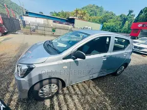 Daihatsu Mira L 2024