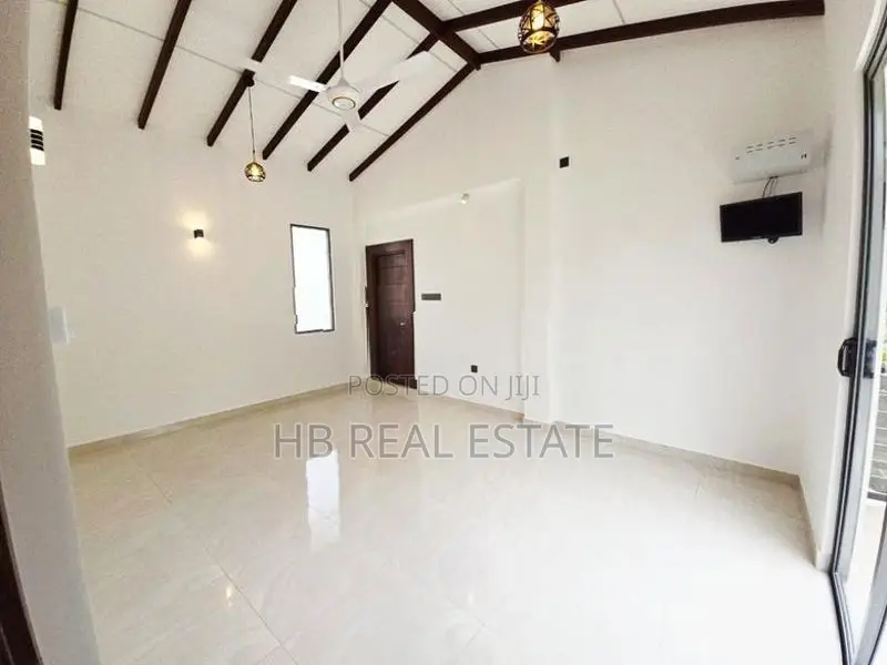 Newly Build Luxury Two Story House For Sale Siddamulla