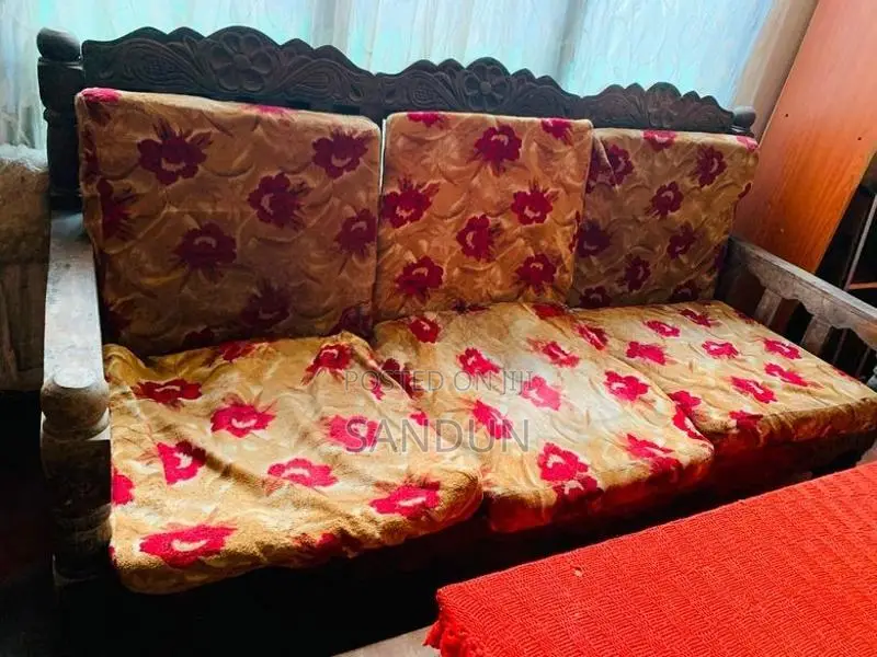 Sofa 3*1*1