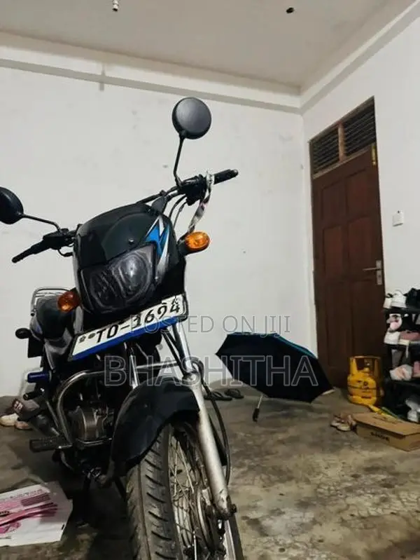 Bajaj CT100 2009