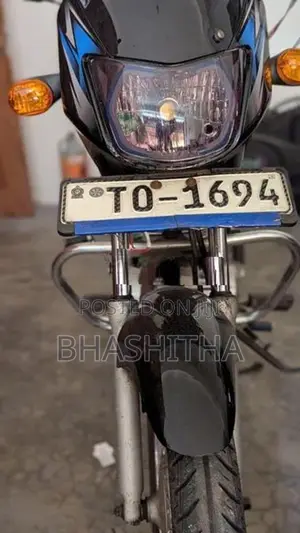 Bajaj CT100 2009